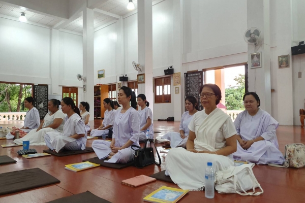 โครงการปฏิบัติธรรมร่วมใจเฉลิมพระเกียรติ รุ่น 1 