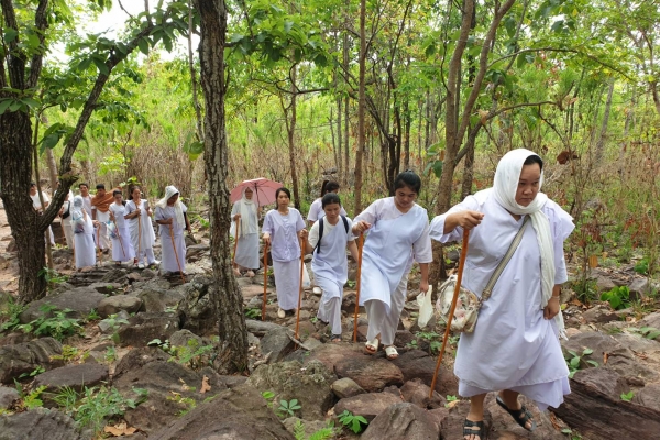 โครงการปฏิบัติธรรมร่วมใจเฉลิมพระเกียรติ รุ่น 1 