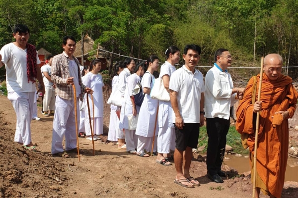 โครงการปฏิบัติธรรมร่วมใจเฉลิมพระเกียรติ รุ่น 1 