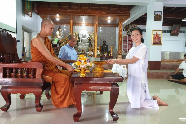 โครงการปฏิบัติธรรมร่วมใจเฉลิมพระเกียรติ รุ่น 1 