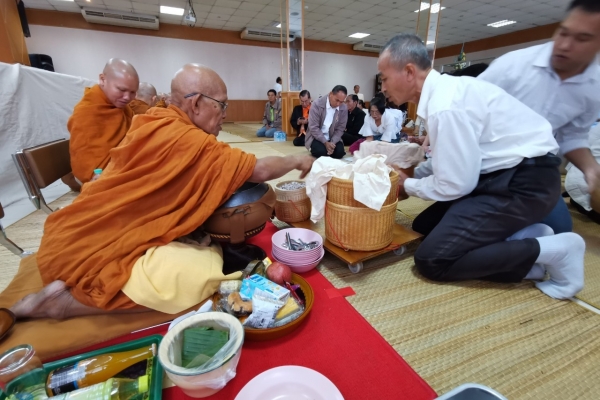 ทำบุญปีใหม่โรงพยาบาลหนองวัวซอ 2563