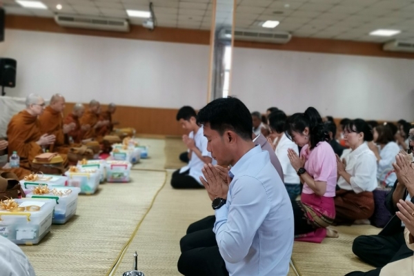 ทำบุญปีใหม่โรงพยาบาลหนองวัวซอ 2563